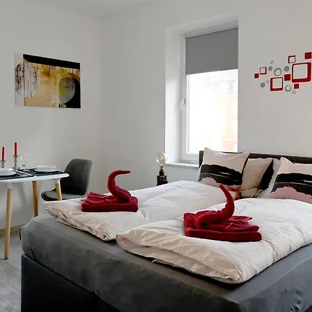 Gemuetliches Appartement Mit Netflix, Nespresso Und Boxspringbett Augsburg Exterior photo