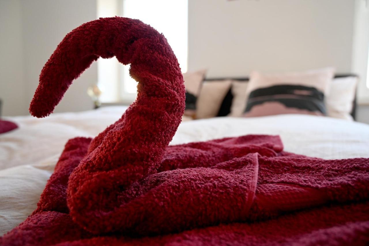 Gemütliches Mit Netflix, Nespresso Und Boxspringbett Augsburg